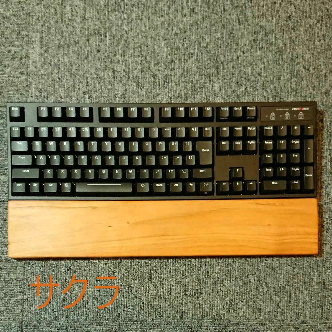 オーダーパームレスト製作【無垢材ウッドワーク】