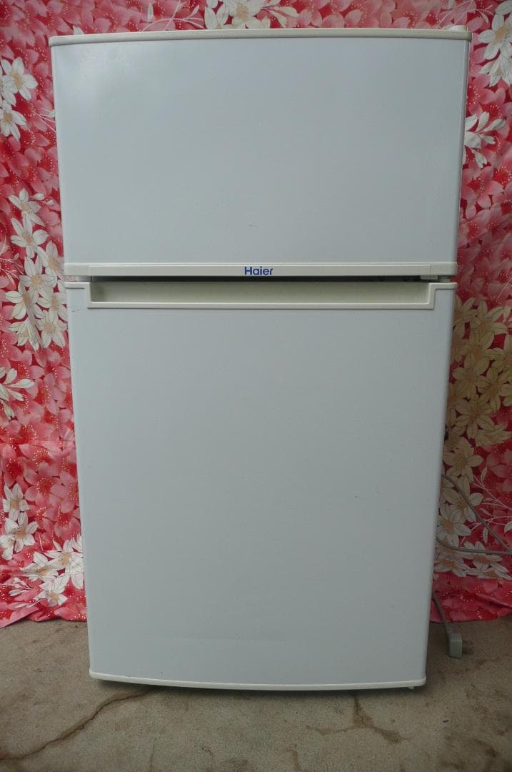 Haier ホワイト 2ドア冷蔵庫