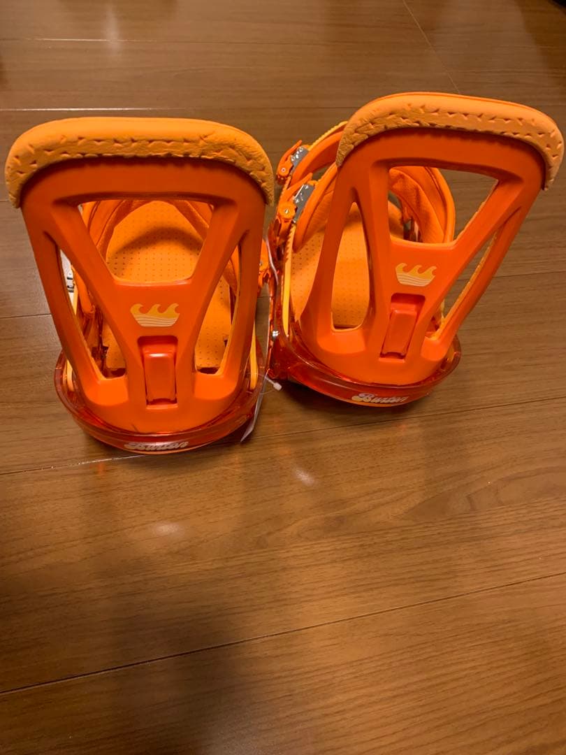 BURTON オレンジ スノーボード ビンディング