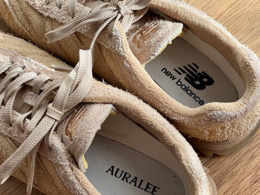 AURALEE × New Balance RC30