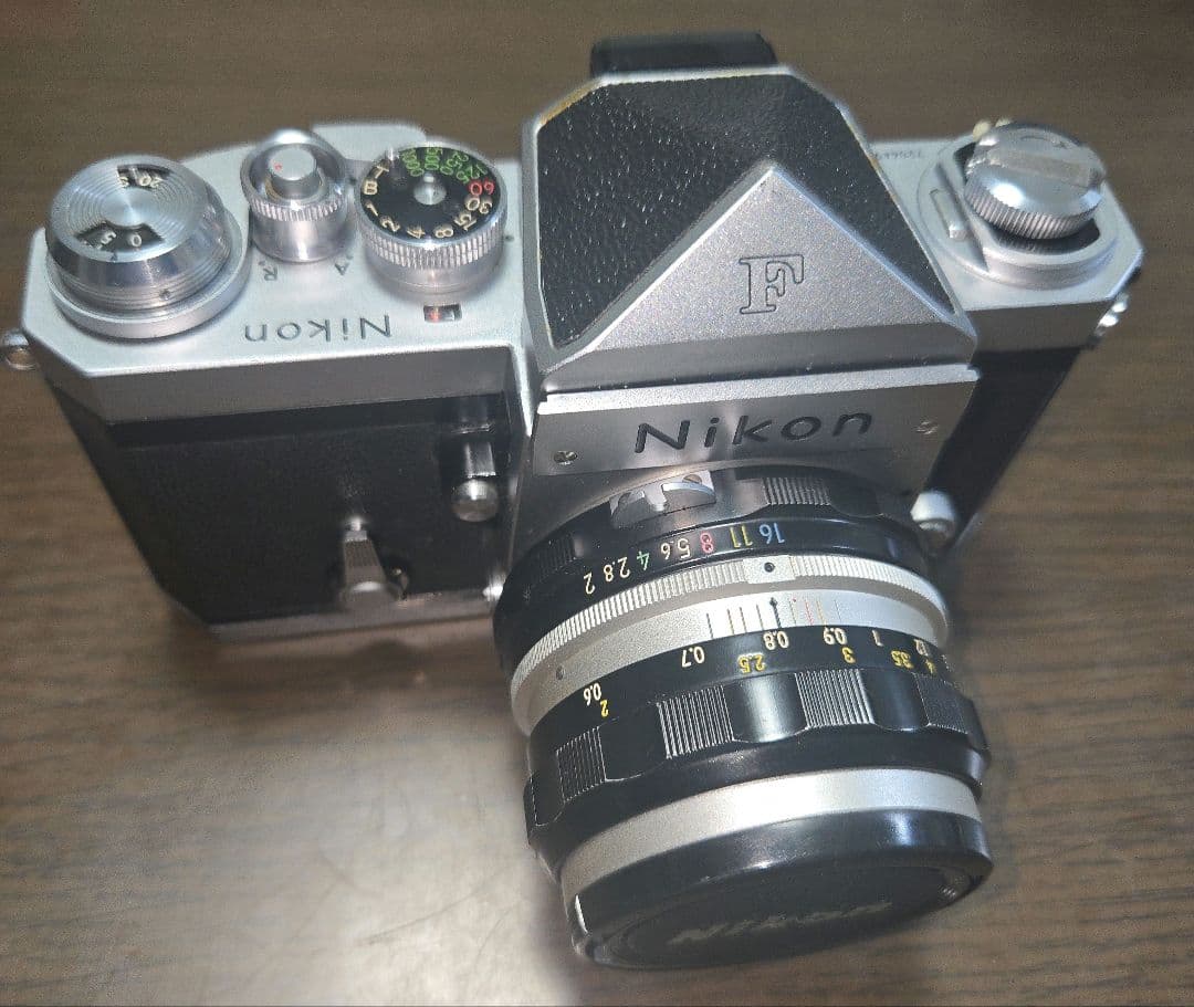 Nikon F 一眼レフカメラ