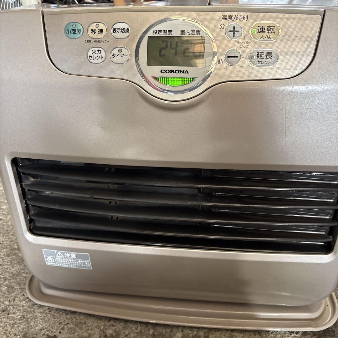 コロナ　CORONA　2017年製　石油ストーブ シルバー FH-G4617BY