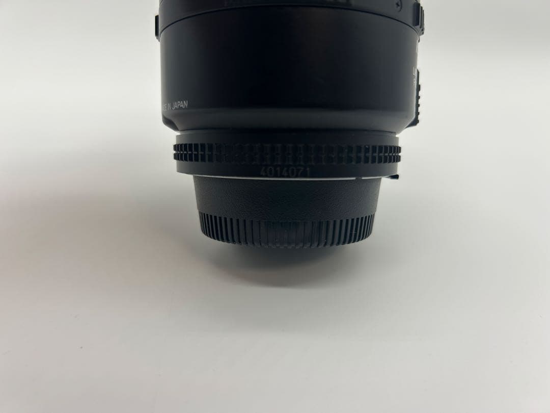 Nikon AF Micro-Nikkor 60mm f2.8D（マクロレンズ）