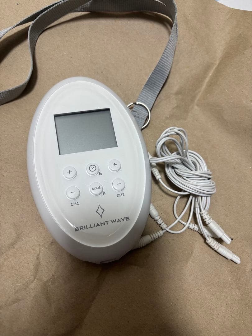 BRILLIANT WAVE 美顔器 デジタル表示