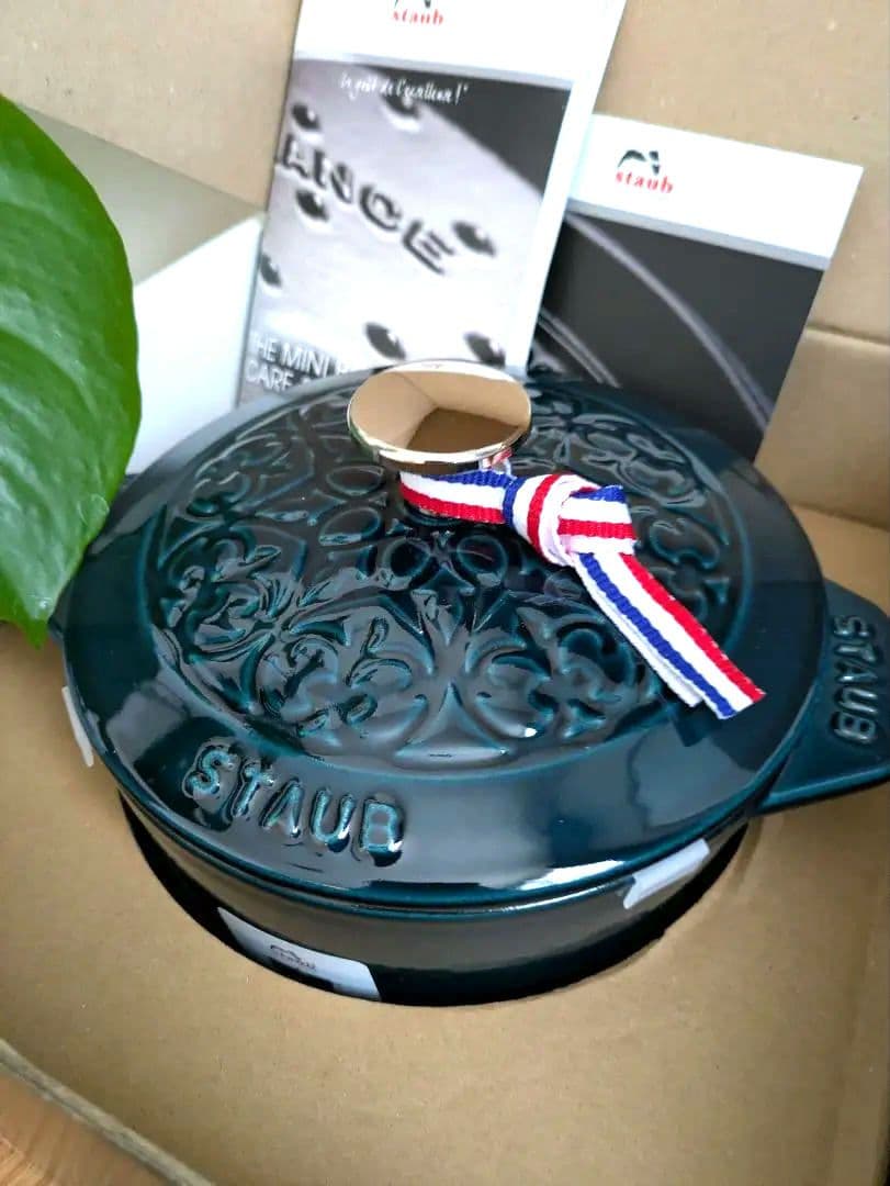 【新品未使用】ココットデゴハン リリー M ラメール 16cm 完売 限定品