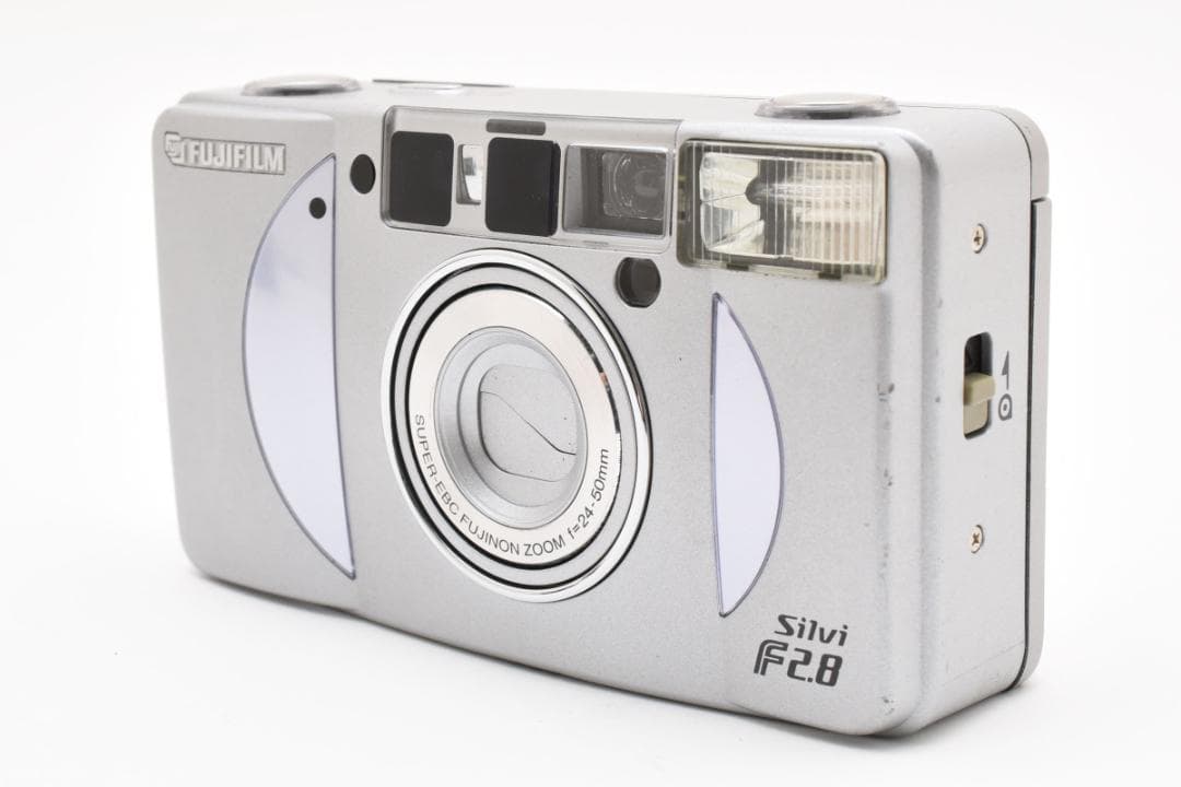 フジフィルム FUJIFILM Silvi F2.8 コンパクトフィルムカメラ