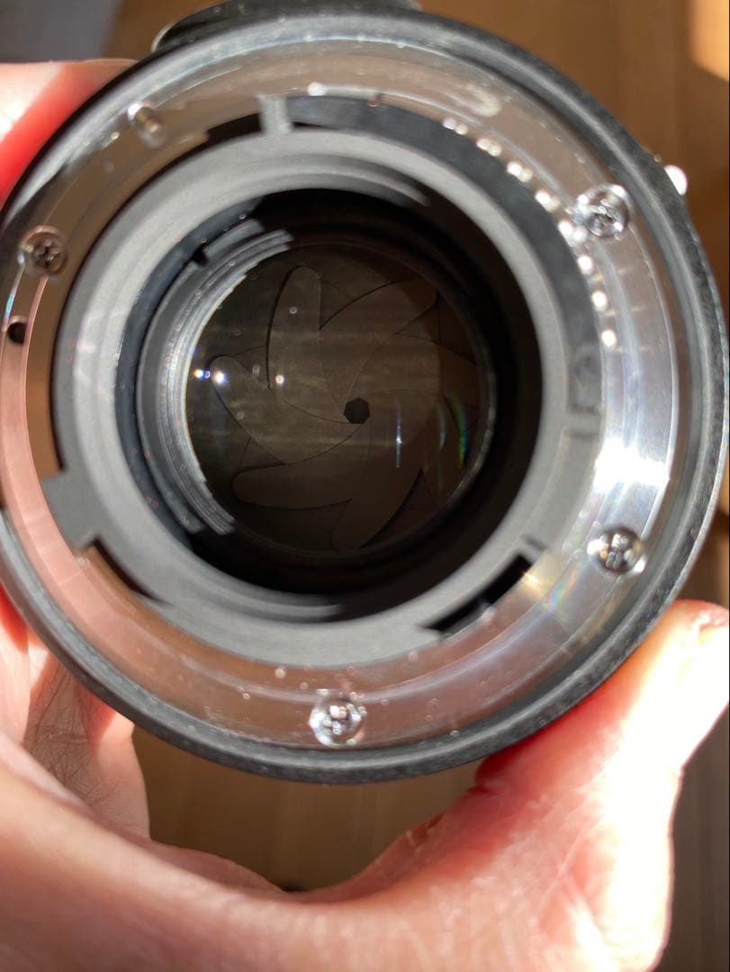 Nikon D7200 一眼レフと、便利な レンズ2本＋三脚＋バッグセット