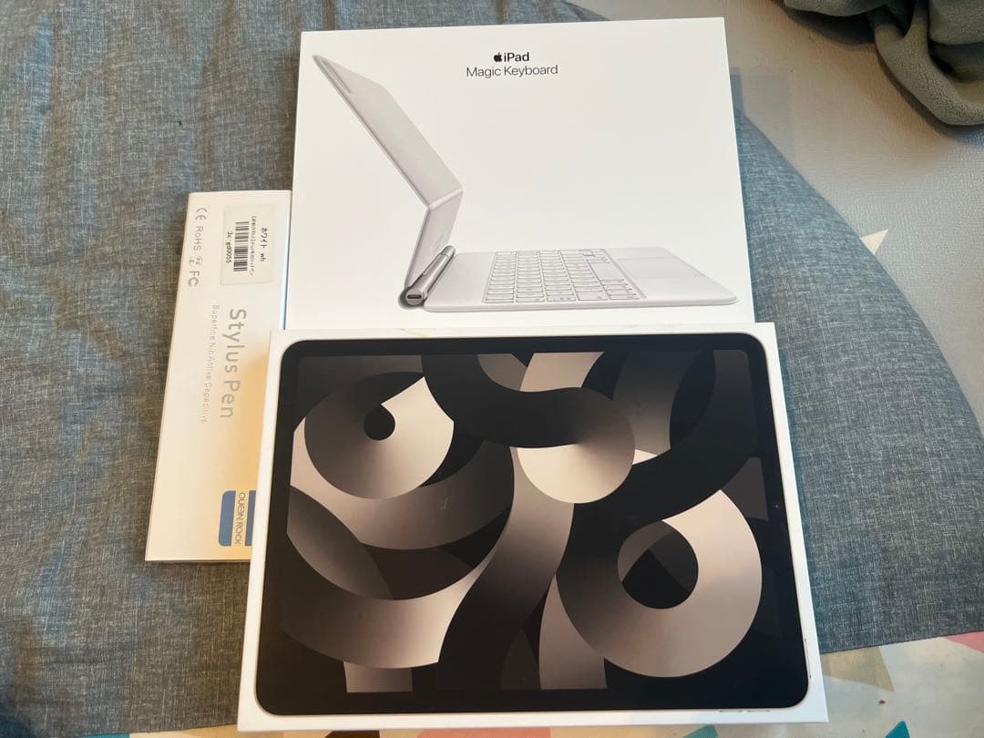 iPad Air 第5世代 256GB Wi-Fi+Cellular 付属品付き