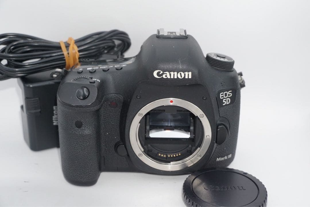 デジタルカメラ Canon EOS 5D Mark III