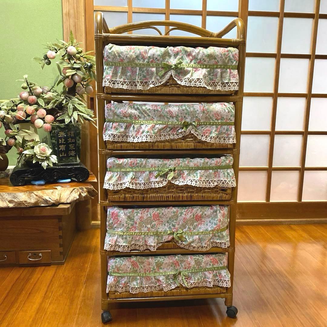 可愛いラタンチェスト5段籐家具レトロビンテージキャビネット収納キャスター付タンス