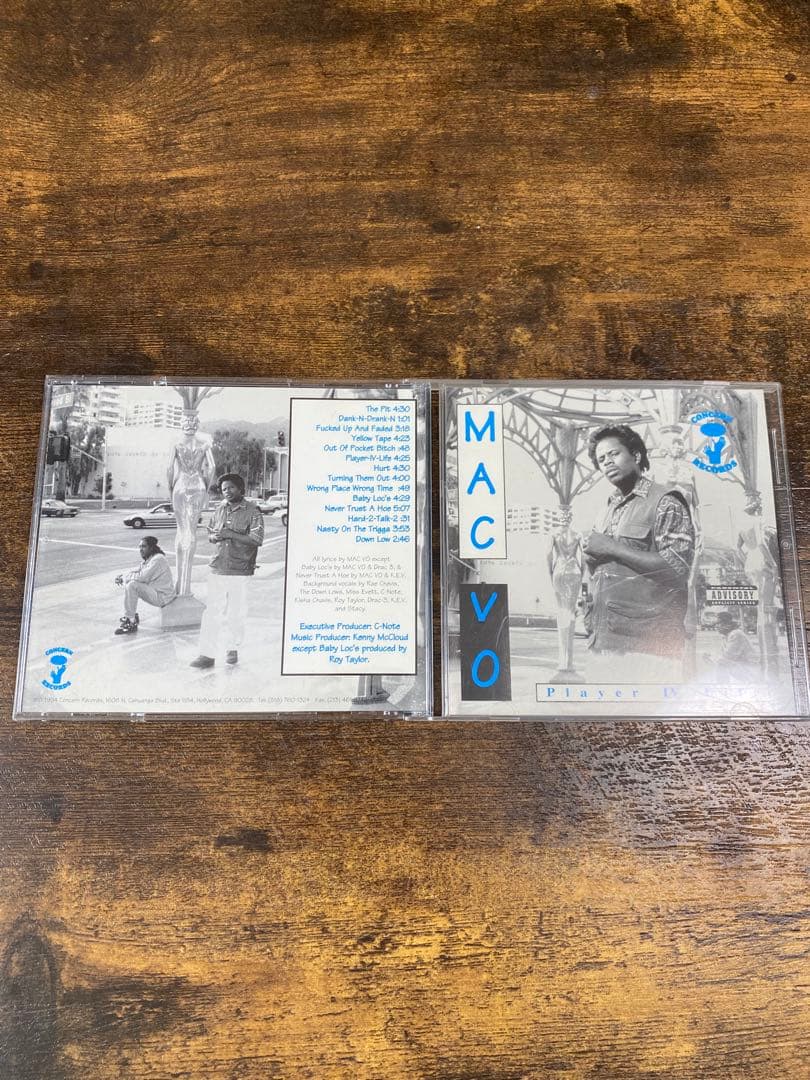 洋楽 MAC VO players IV life grap