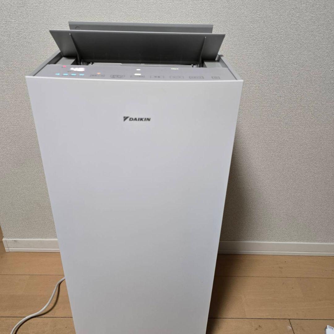 本日限定値下げダイキン加湿ストリーマ空気清浄機MCK70YKS美品