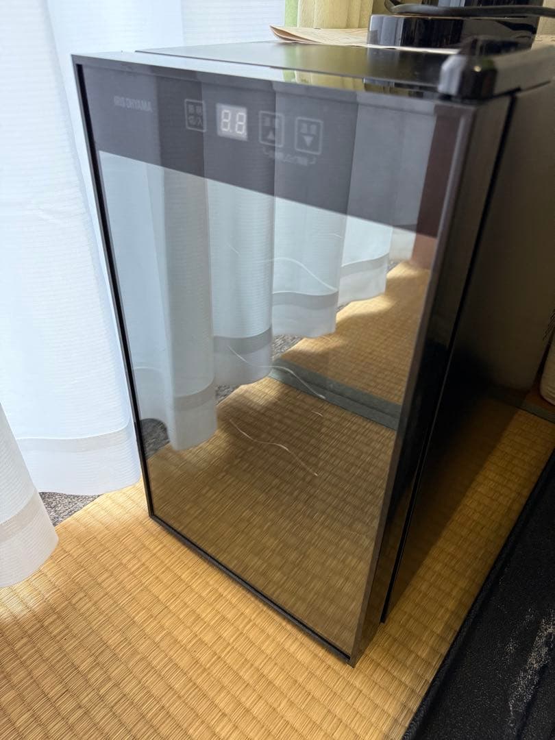 IRIS OHYAMA ワインセラー ブラック