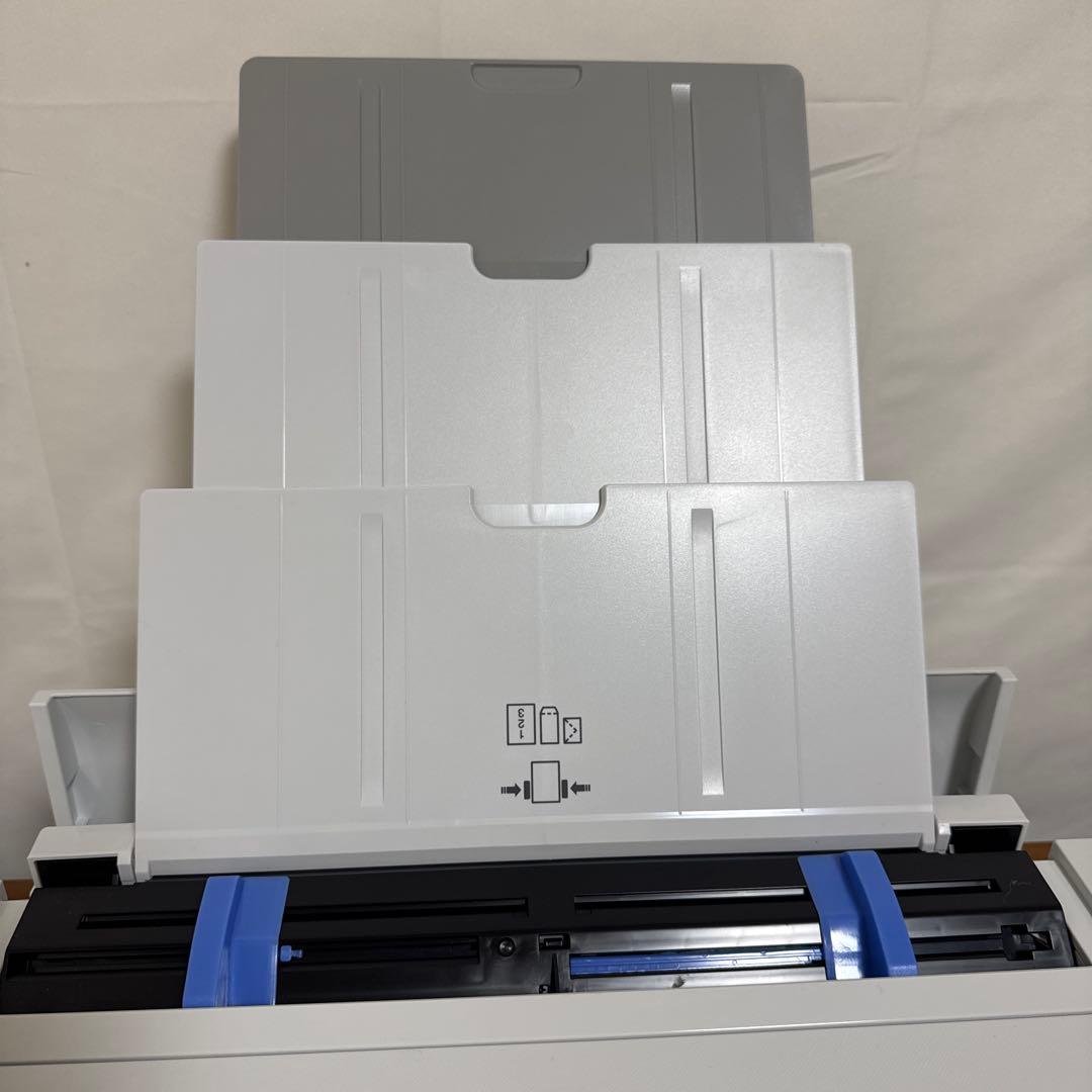 美品 EPSON 2021年製インクジェットプリンター Wi-Fi内蔵 ノビ対応