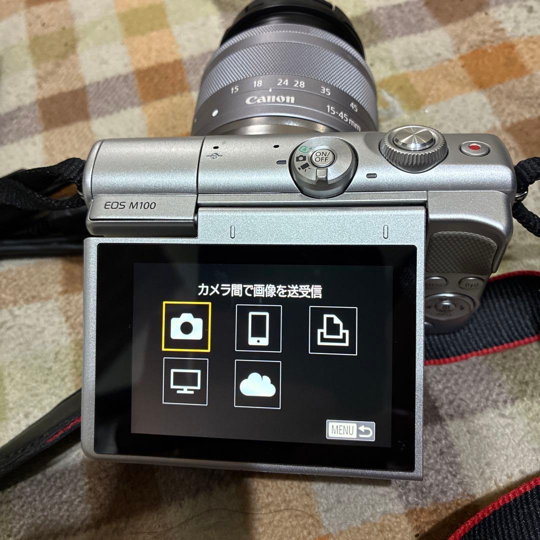 極美品　グレー　Bluetooth搭載でスマホ転送 CANON EOS M100