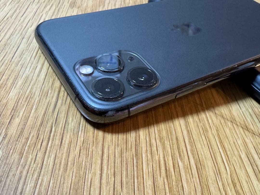 iPhone 11 pro 256GB Apple 本体