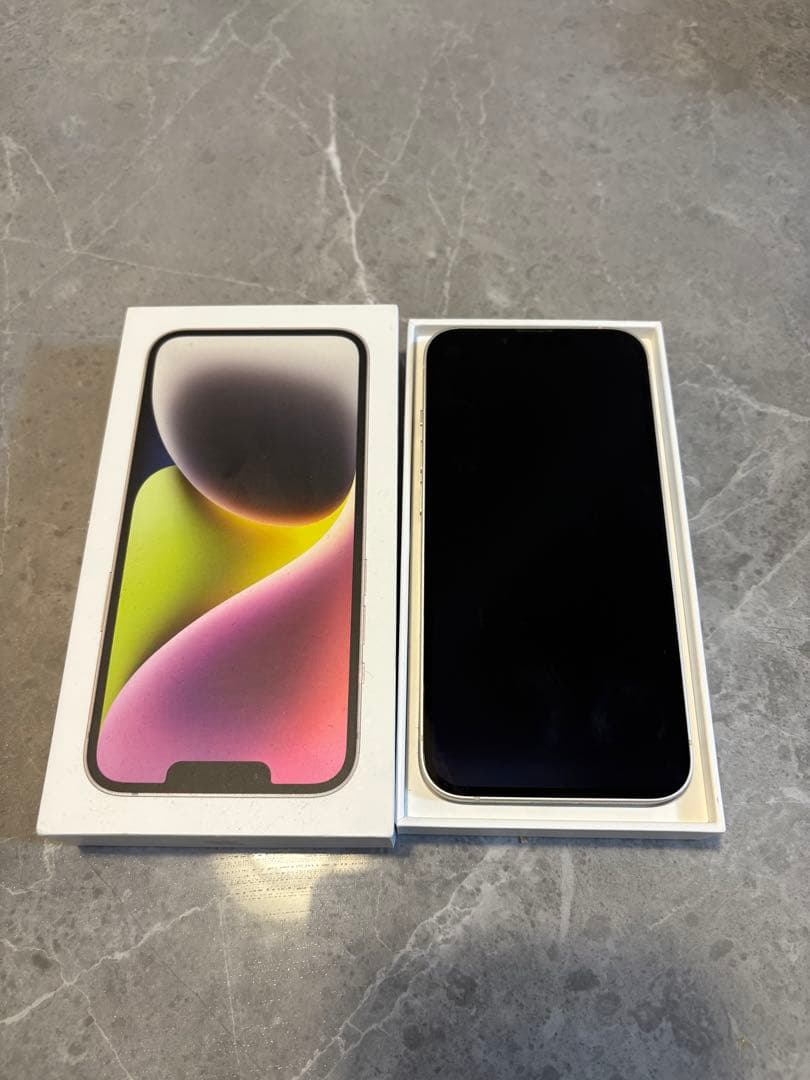 Apple iPhone 14 ホワイト 本体 充電ケーブル付き