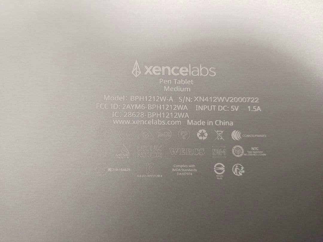 送料無料♥匿名配送✨XENCELABS ペンタブレット Medium バンドル