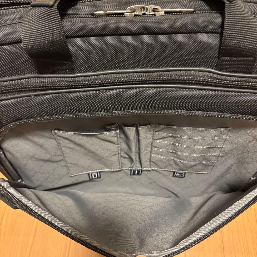 【美品】ACE TOKYO LIMITED PC収納（メインと分けて収納で便利）