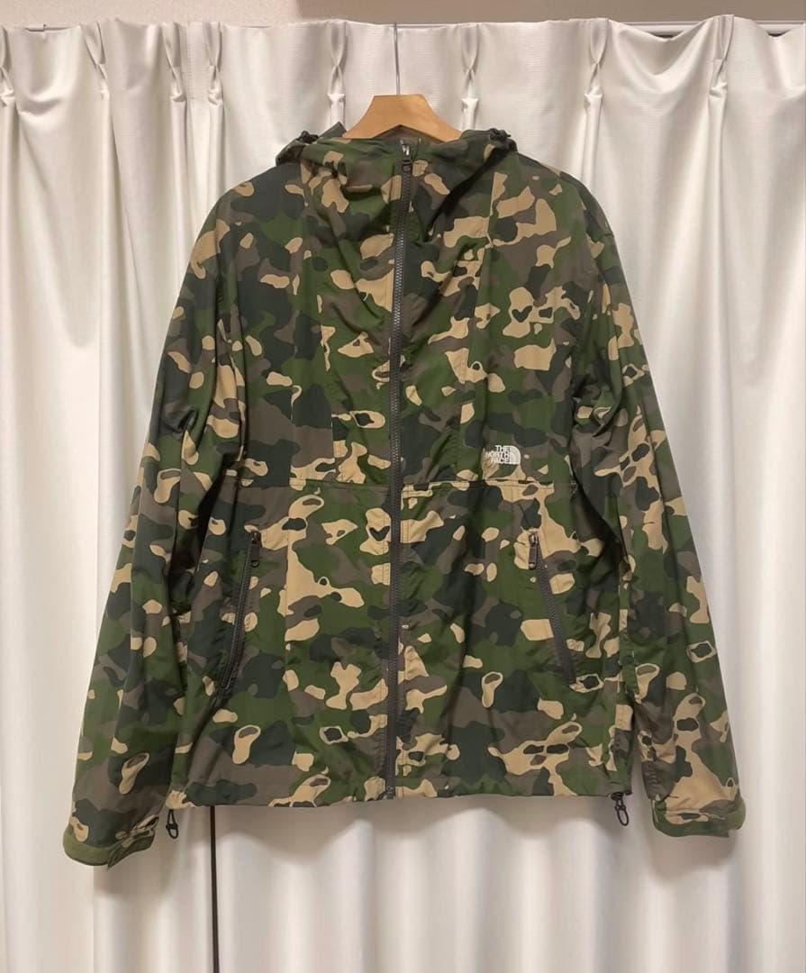 THE NORTH FACE 迷彩ナイロンジャケット
