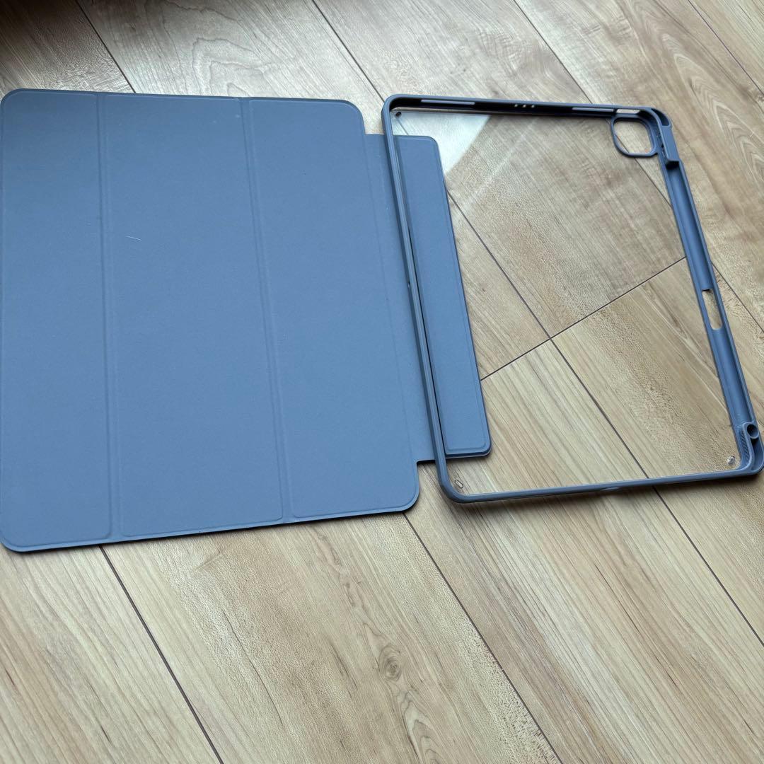 極美品iPad Pro 12.9インチ 第6世代 カバー フィルム付き グレー