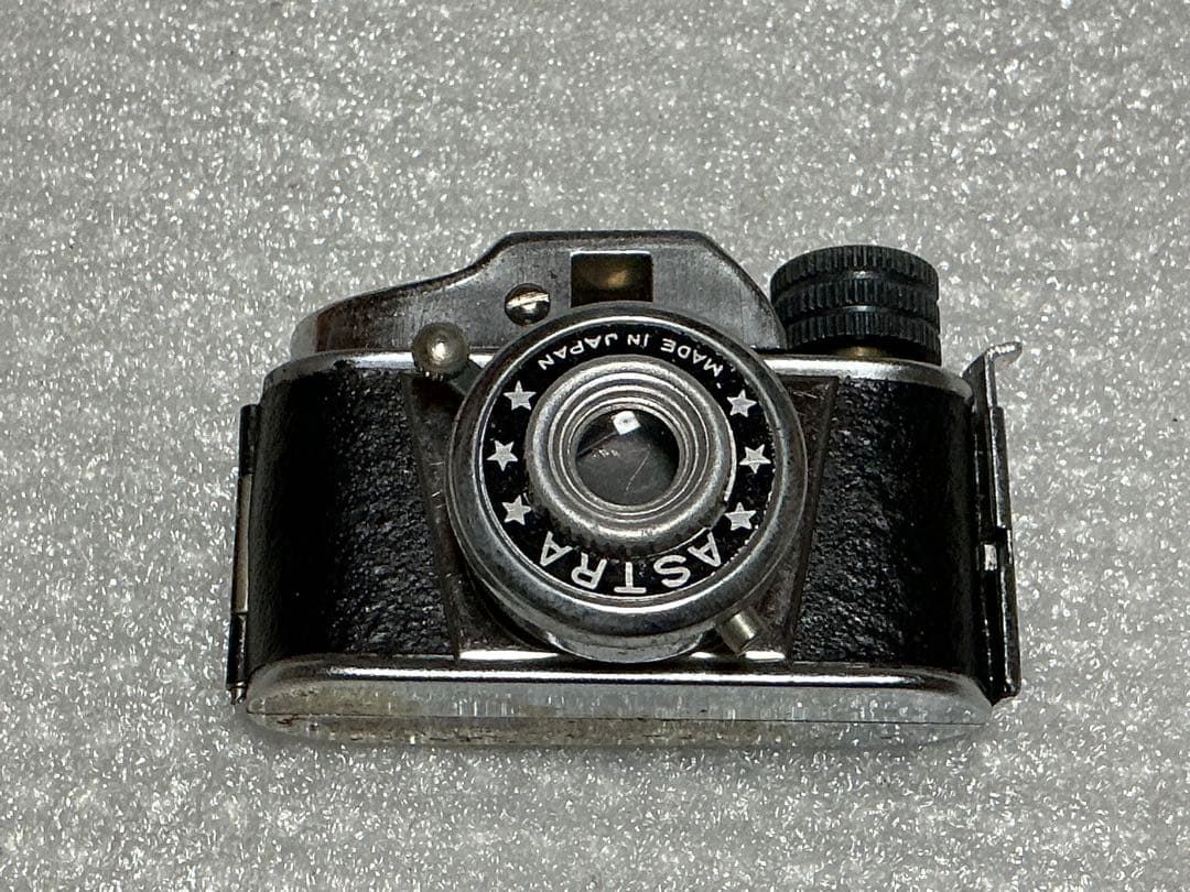 ミゼットカメラ／ASTRA。明星社【新品・未使用品　解読書付き】。