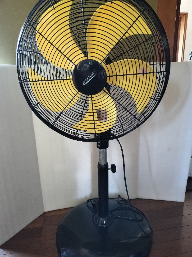 45cmDC 扇風機　ナカトミ　DCF-45V