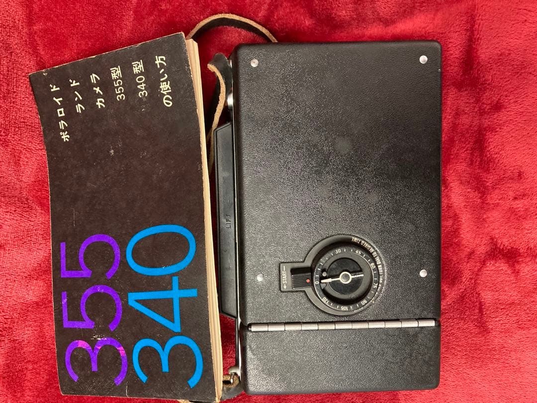 古いポラロイドカメラ