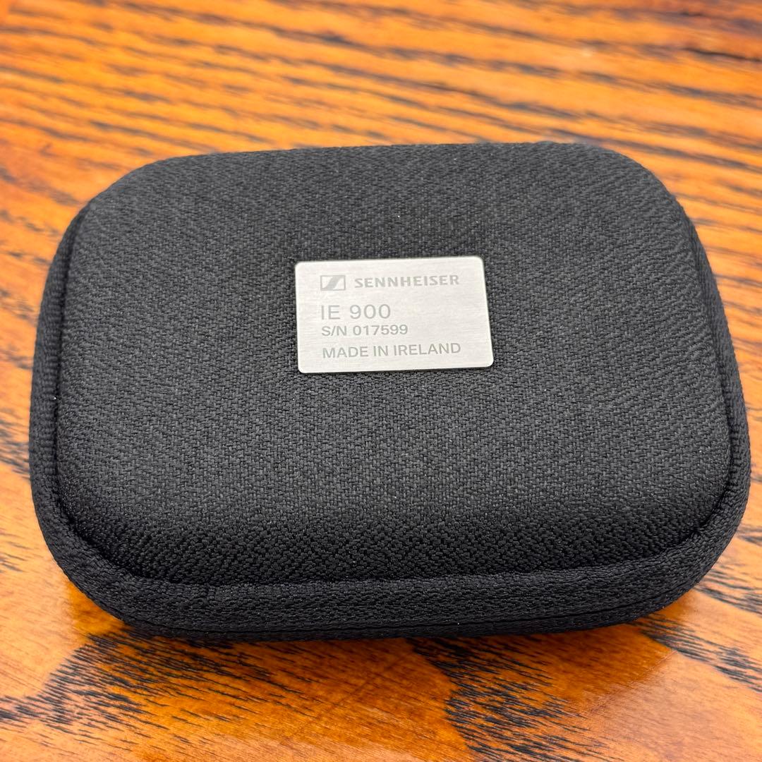 Sennheiser IE900 本体／専用ケース付き／高音質IEM