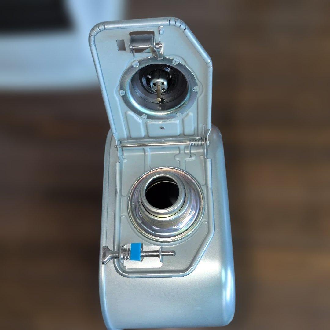 CORONA 石油ファンヒーター 2024年製