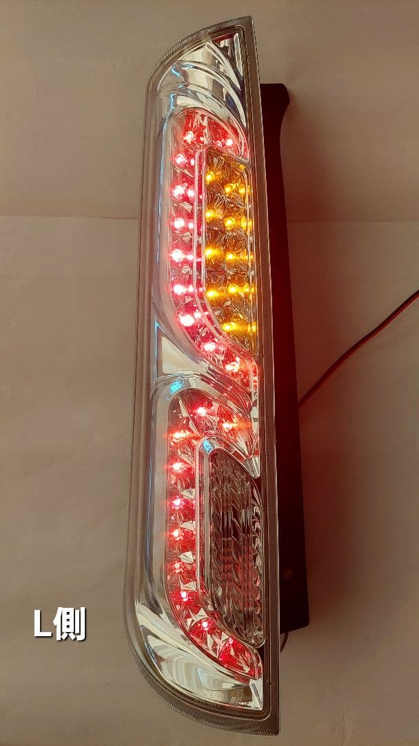 LEDテールライト クリア/パレット/ルークス