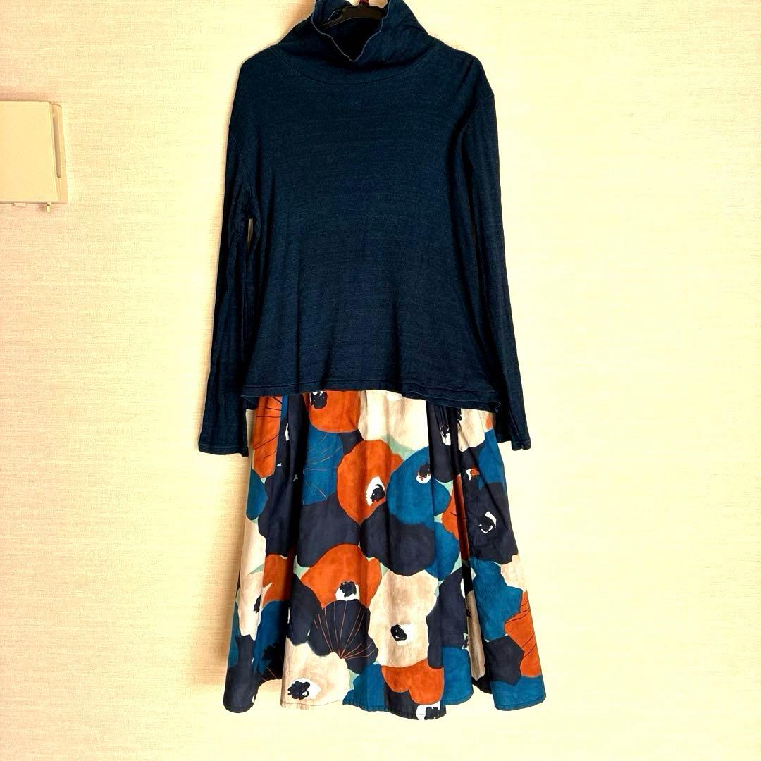 パラスパレス　インディゴカットソー&花柄スカートセット