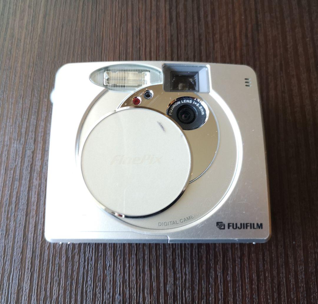 FUJIFILM FinePix30i コンパクトデジタルカメラ