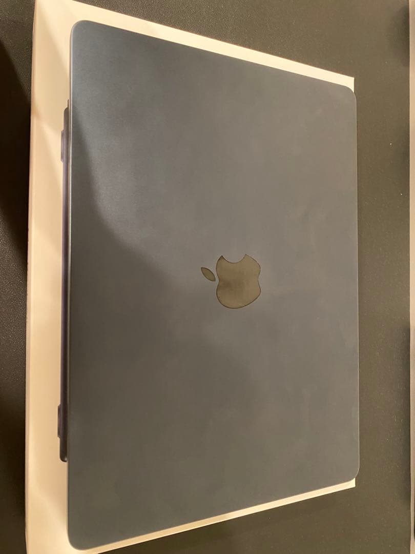 【pomme】Apple MacBook エアーM2ミッドナイトブルー