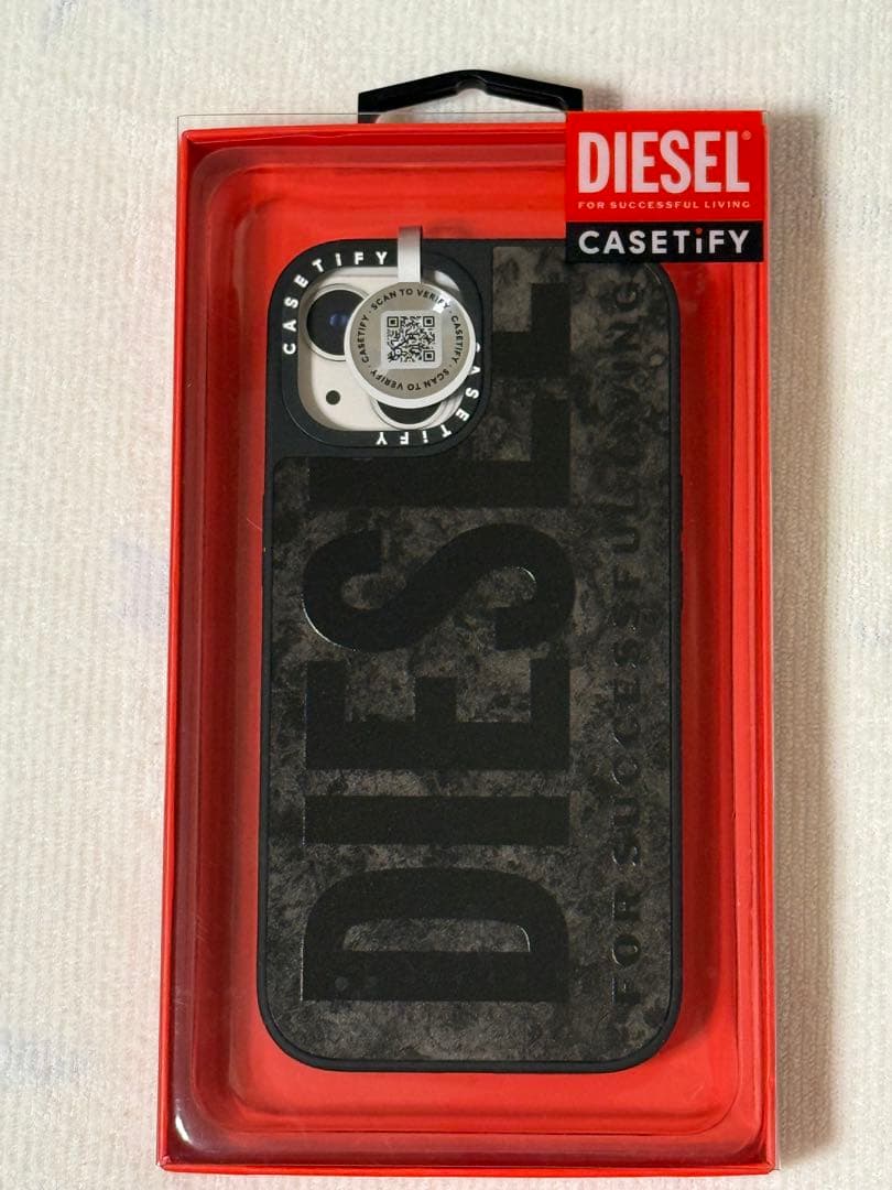 スマホアクセサリー DIESEL Black Oxidized Biscotto Case