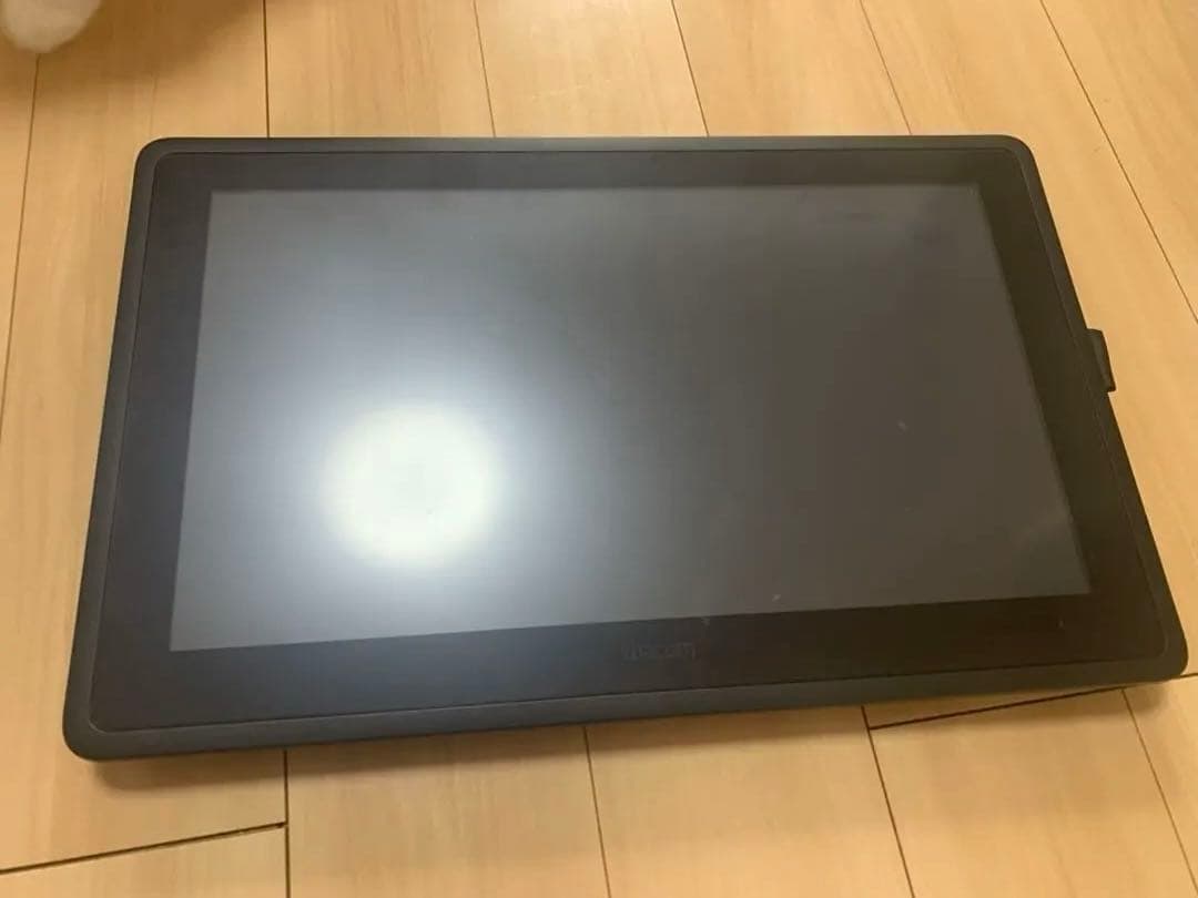 望*様 【オークション】Wacom Cintiq 22