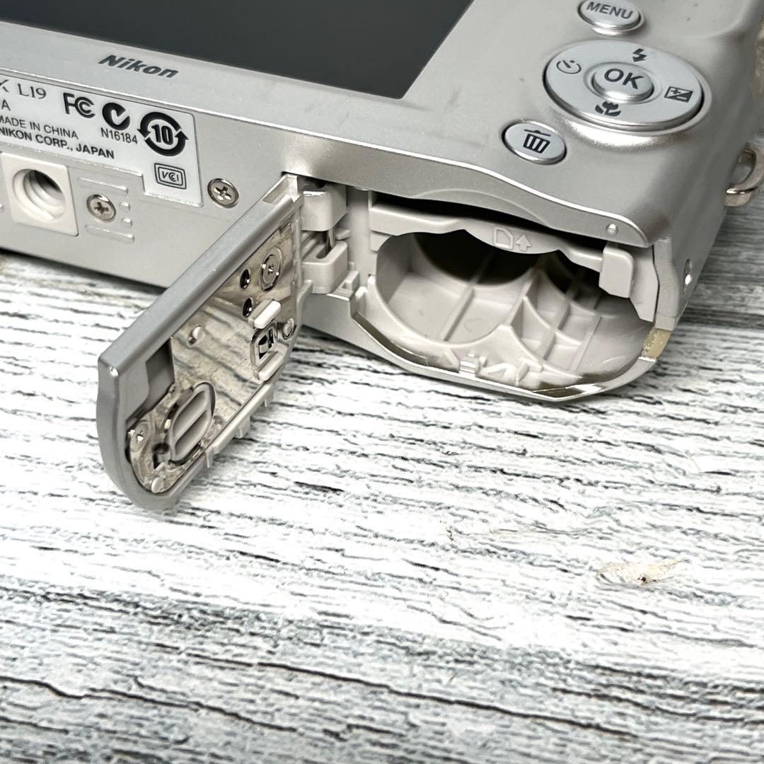 【美品】Nikon COOLPIX L19 デジタルカメラ（中古美品）