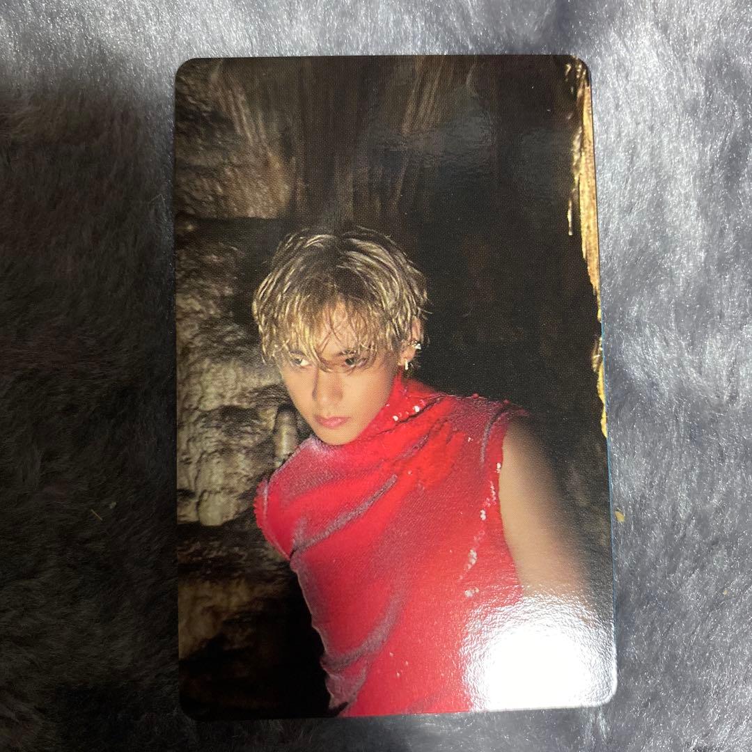 V layover ユニバ ラキドロ JPFC BTS テテ テヒョン