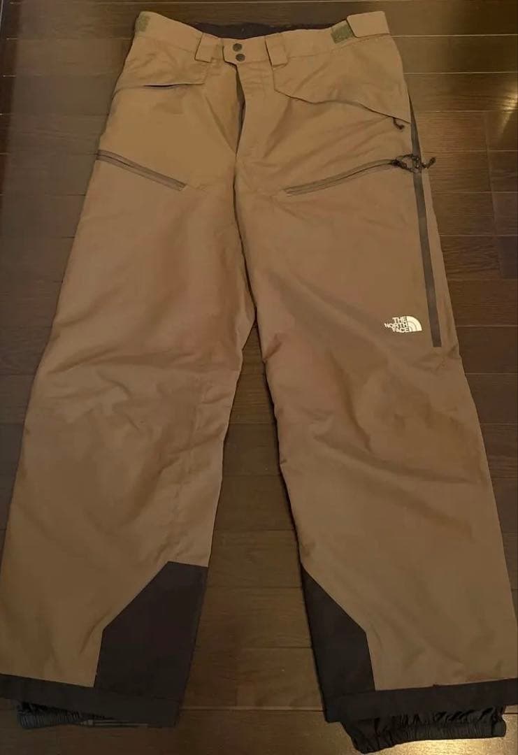 ノースフェイス スキー　スノーボード　ウェア　ニュートープ