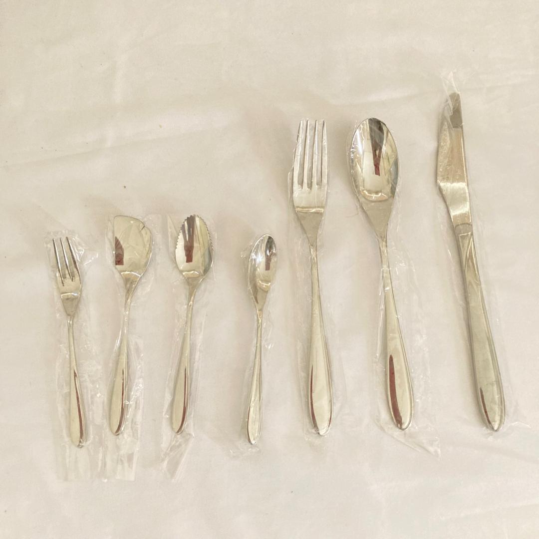 【未使用品】ヤマコ　YAMACO　18-12ステンレス カトラリーセット35本