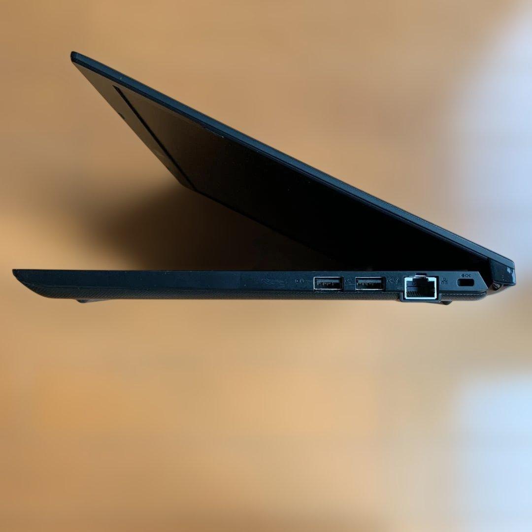 ⭐SSD256GB！⭐13.3型 軽量薄型ノートPC⭐Win11⭐第8世代i3⭐