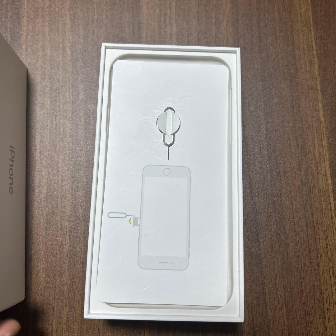 ［ジャンク品］Apple iPhone XR ホワイト