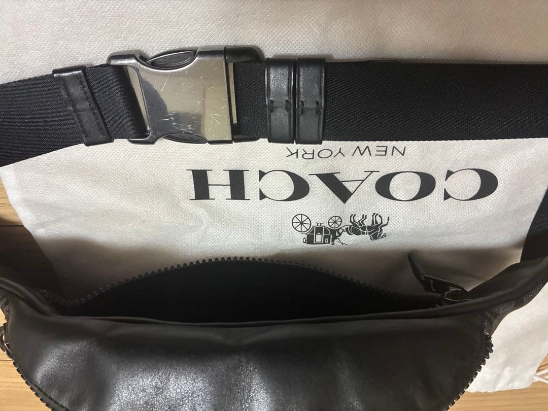 美品 COACH ボディバッグ C3765 シグネイチャー ブラック レザー