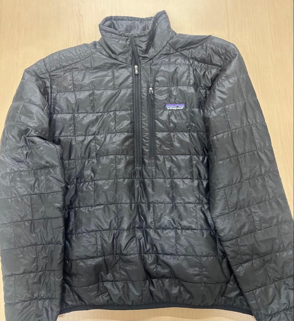 patagonia ナノパフプルオーバー　 黒