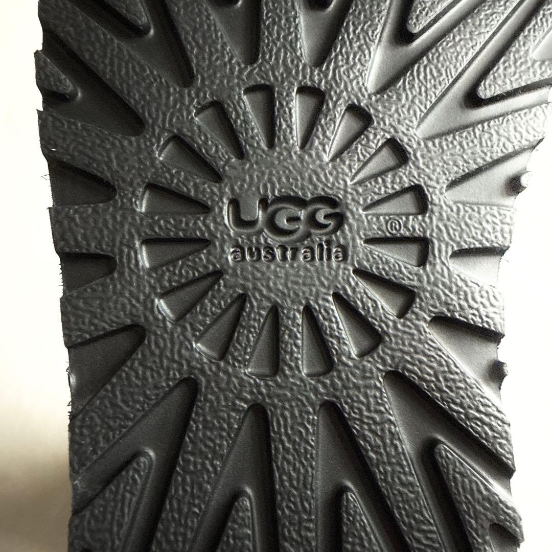 【箱付き未使用品】UGG アグ　クラシックショート　ムートンブーツ　23㎝