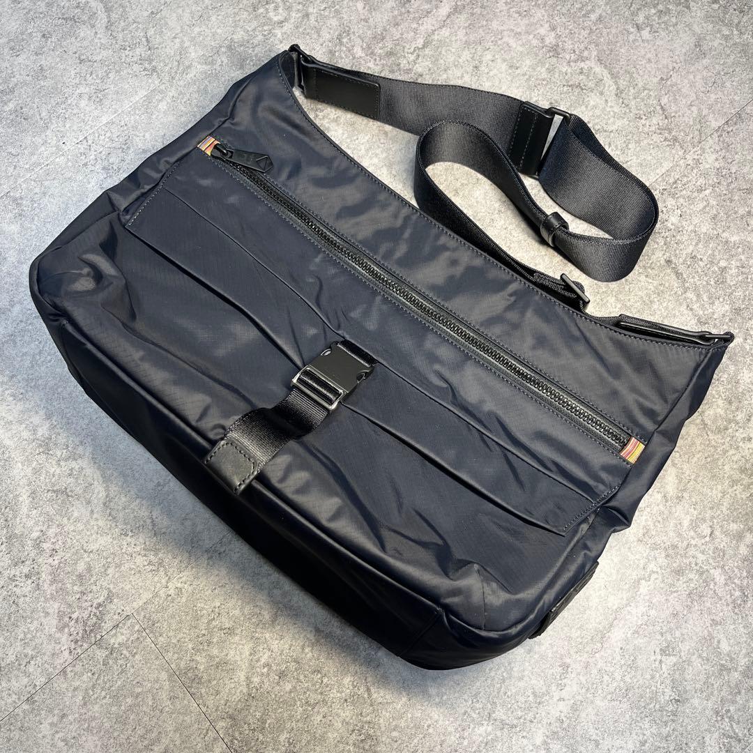 ほぼ未使用 paul smith ショルダーバッグ メッセンジャー 送料無料