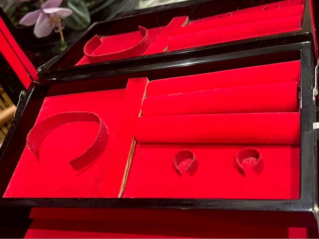 螺鈿細工 ジュエリーボックス 孔雀 花鳥 伝統的 韓国 工芸品