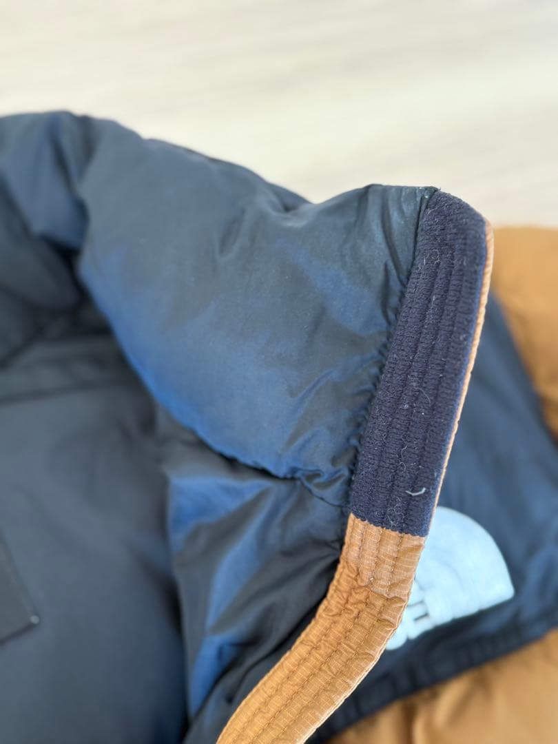 【クリーニング済】ザ・ノースフェイス　ヌプシジャケット