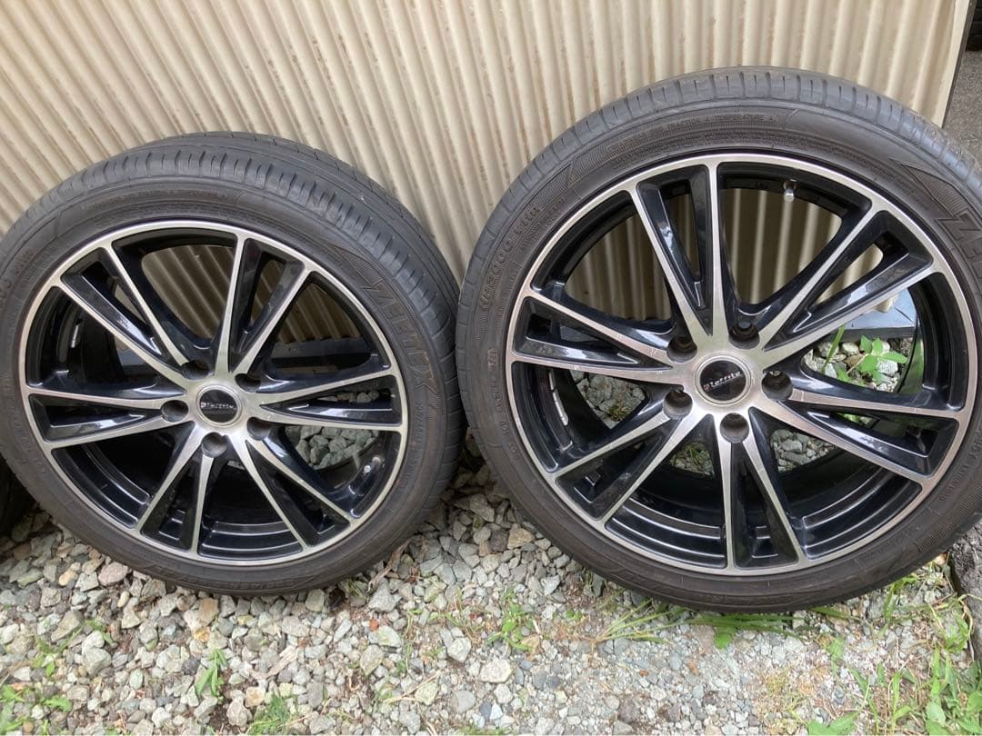 タイヤバリ山！美品！LAFFITE 18インチアルミ　225/45R18