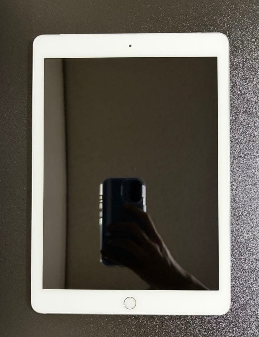 【電池良好/完動品】iPad 第6世代　32GB シルバー